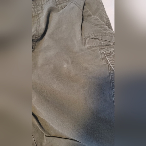 Fox shorts. Size 36. Somewhere between an army green or dark grey color. - Picture 3 of 4